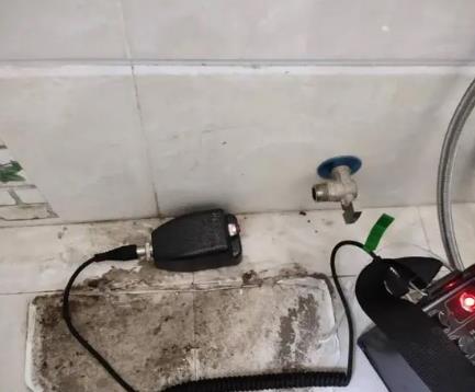 普定屋顶漏水维修公司分享下卫生间漏水的危害及解决方法